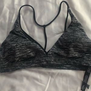 nwt victoria’s front strap secret sports bra